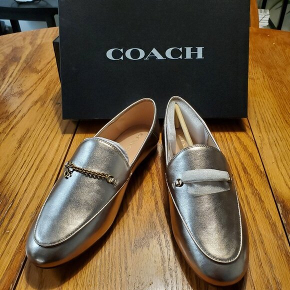 COACH | BNIB Metallic Gold Leather Hanna Loafer (Size 9.5) - Picture 12 of 13
